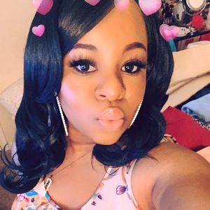 Meet your Posher, SparkleQue✨✨✨